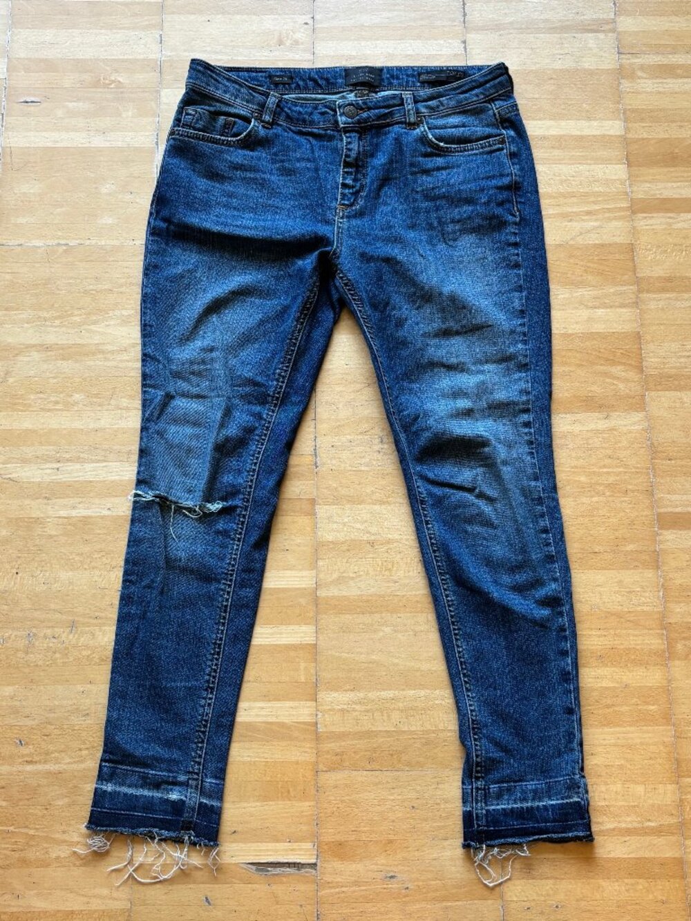 TAILOR MADE- Tokyo denim slim straight leg jeans 28 (27?)